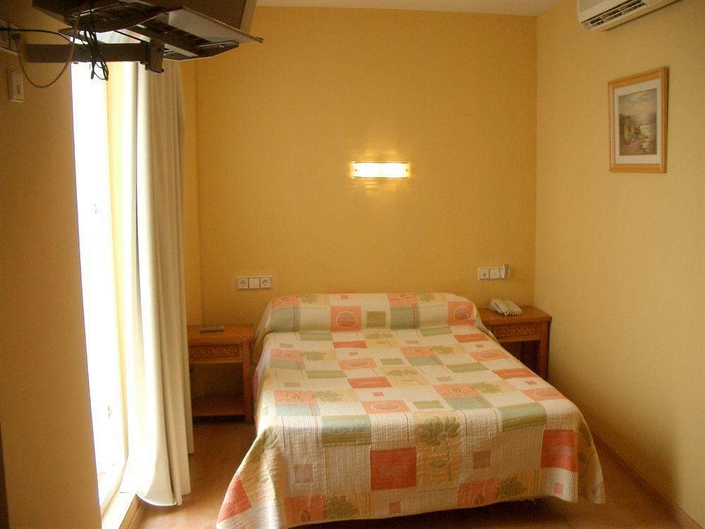 Casual Don Juan Tenorio Hotel Seville